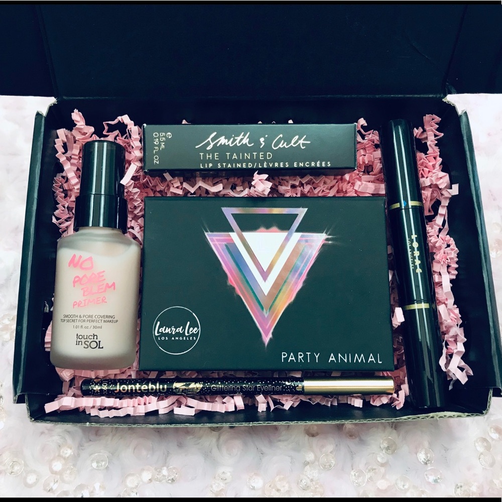 Boxycharm
